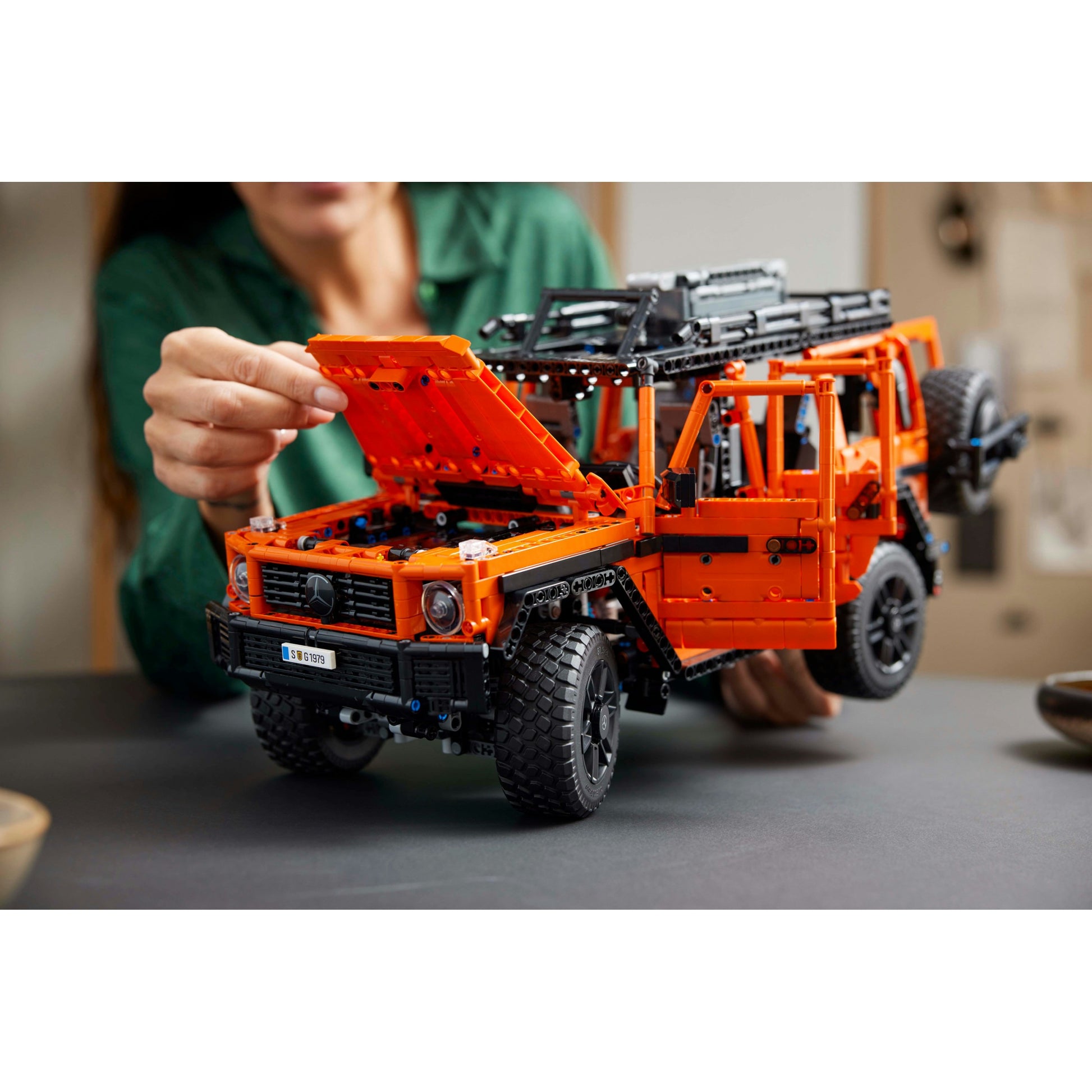 LEGO Mercedes-Benz G 500 PROFESSIONAL Line