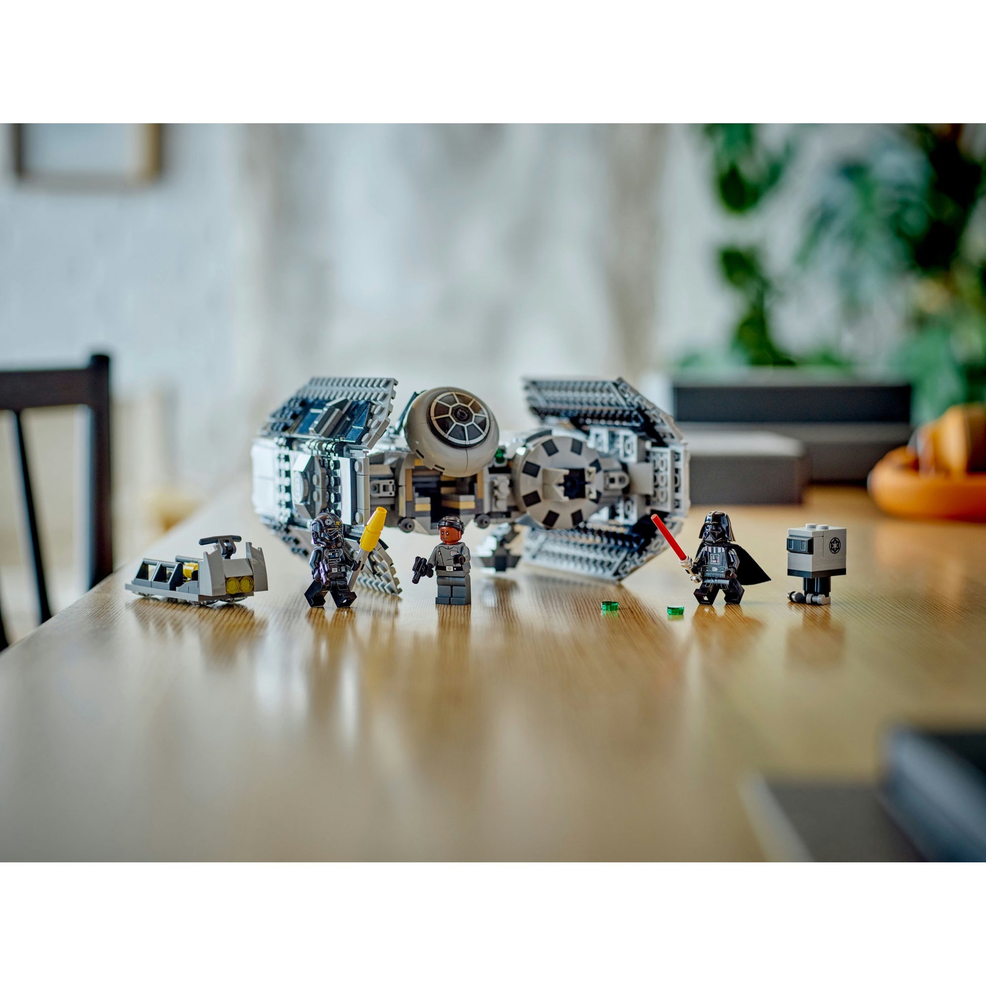 LEGO Star Wars TIE Bomber™