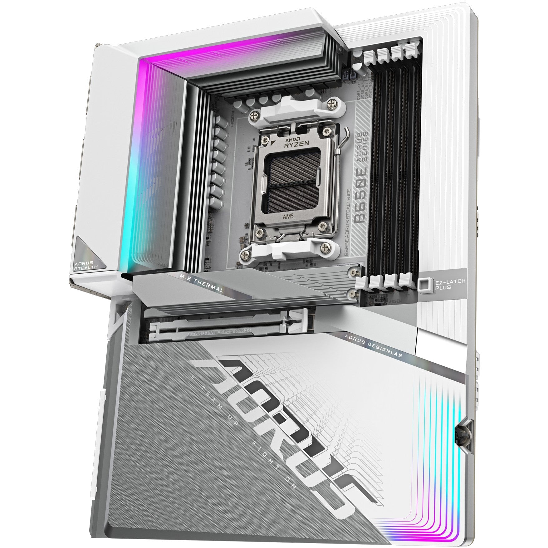  1xPCIe 5.0 + 2xPCIe 4.0 M.2