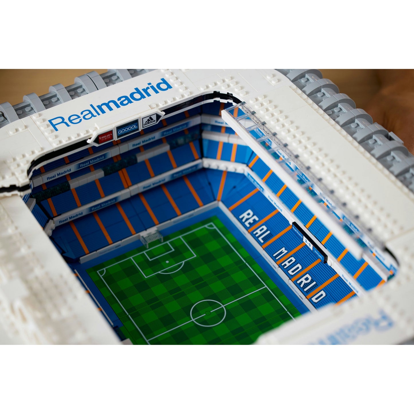 LEGO Creator Expert Real Madrid – Santiago Bernabéu Stadium