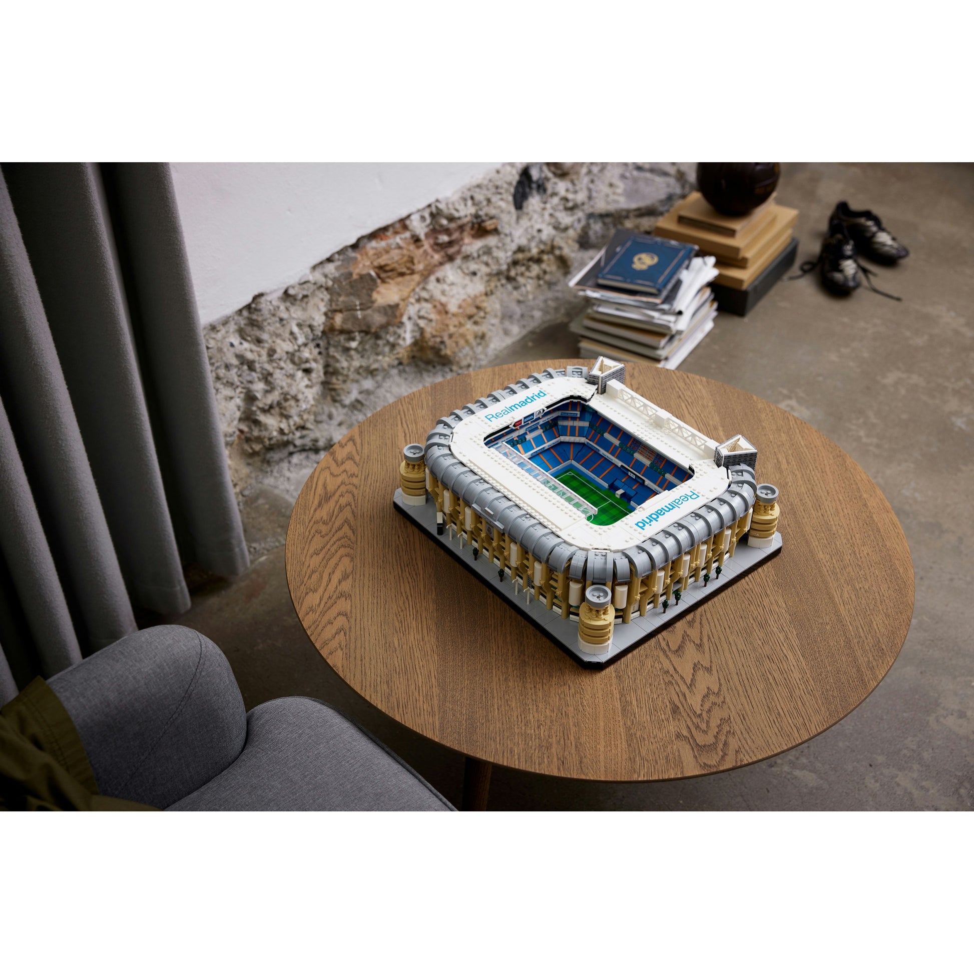 LEGO Creator Expert Real Madrid – Santiago Bernabéu Stadium