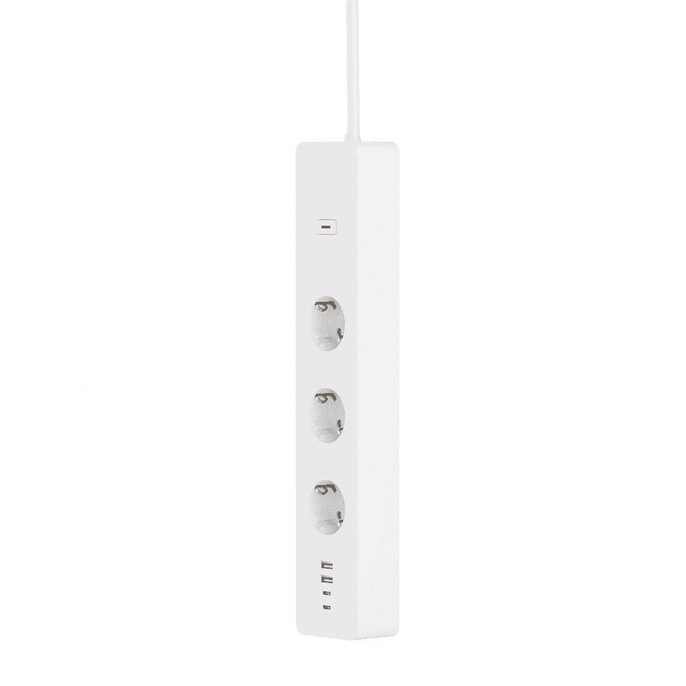  3 AC outlet(s)